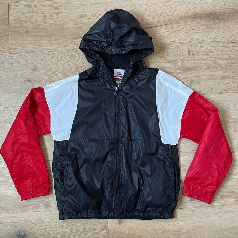 Kids NHL Youth Black and Red Hooded cotton Lined Jacket Nylon Shell Sz S (8)*Y12